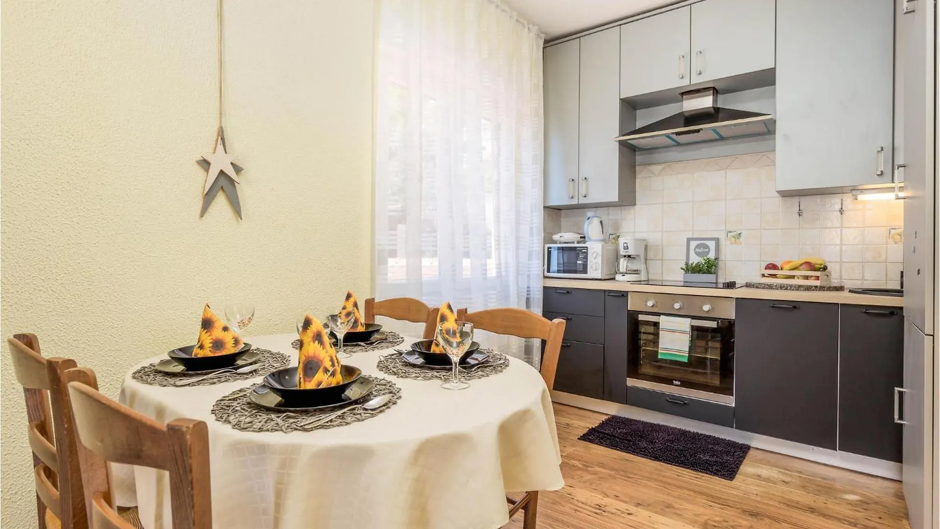 Lovely Apartment In Icici With Kitchen 0*,  Croatia